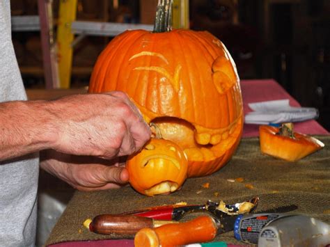 Halloween Pumpkin Carving: A Large Pumpkin Eating a Small Pumpkin | how-tos | DIY