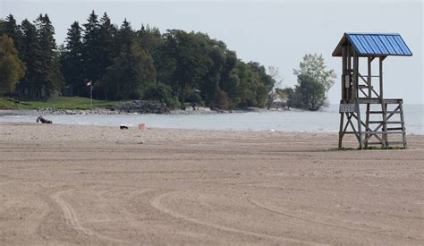 Cobourg Beach - 2024 Guide (with Photos) | Best beaches to visit in Cobourg