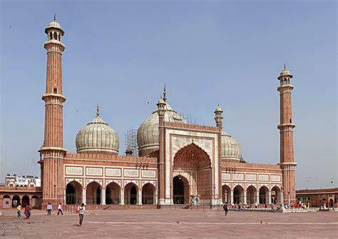 World Visits: Delhi Monuments, Most Popular Places In Delhi