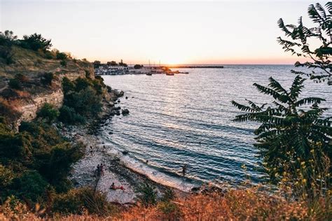 Beautiful-Beach-in-Sevastopol-during-Sunset #sevastopolcrimeafreephotos ...