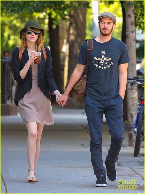 Emma Stone & Andrew Garfield Walk Hand-in-Hand in New York: Photo ...