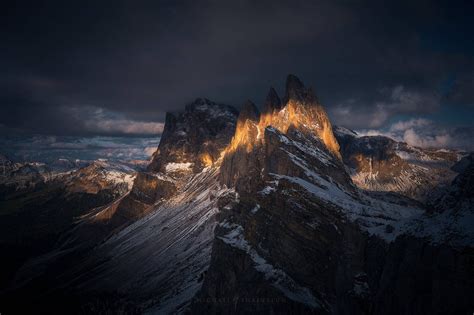 Sunset at Seceda in the Dolomites [OC][2048x1365] : r/EarthPorn