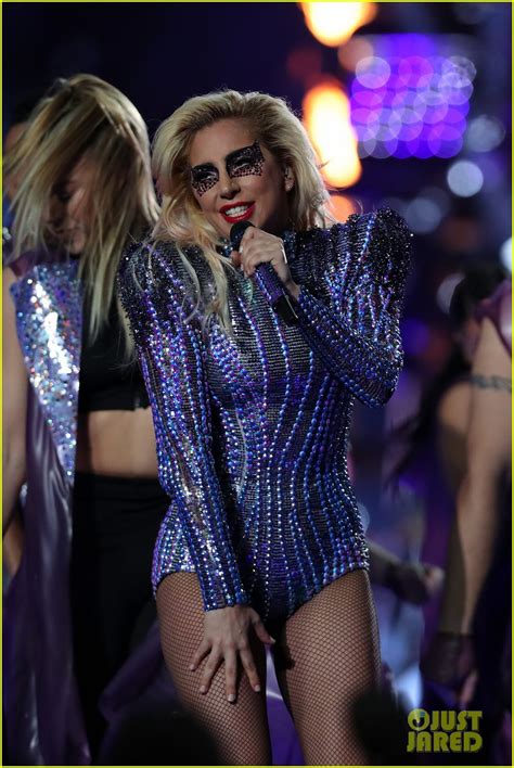 Lady Gaga's Halftime Show from Super Bowl 2017 Was So Epic! | Photo ...