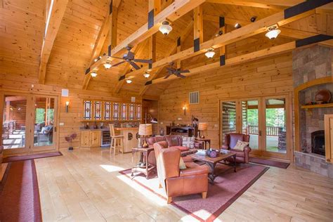 The Secret’s Out: Knotty Pine Paneling is the #1 Choice for Log Cabin Walls