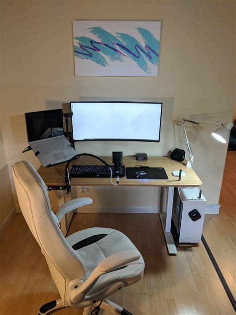 My semi-minimalist battlestation. : Minimal_Setups