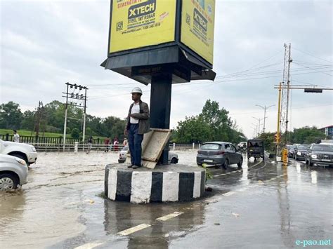 Incessant rain floods Manipur : Most areas in Imphal valley districts ...