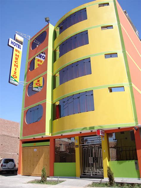 JAIME ULISES: HOTEL "EL HECHIZO" ICA - PERÚ