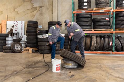 Truck Tire Repair in Sacramento, CA | SER Fleet Services