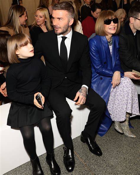 Harper Beckham Debuts Bob Haircut With Bangs at Victoria’s LFW Show ...