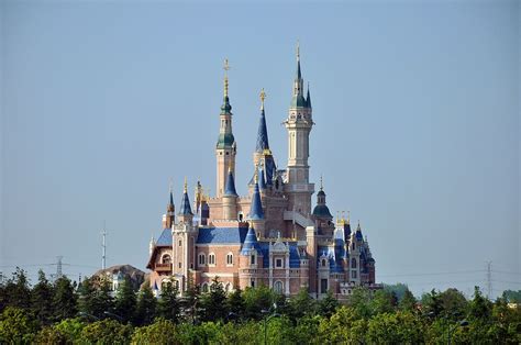 Shanghai Disneyland Park - Wikipedia