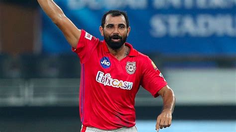 IPL 2020: Netizens impressed with Mohammad Shami as he rattles Delhi's ...