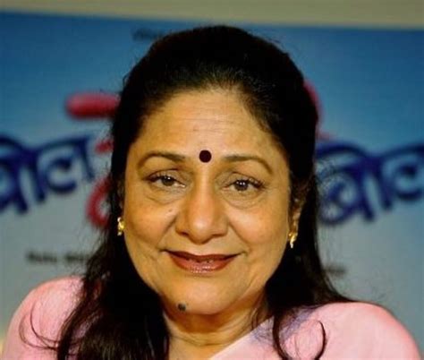 8 Things You Didn't Know About Aruna Irani - Super Stars Bio