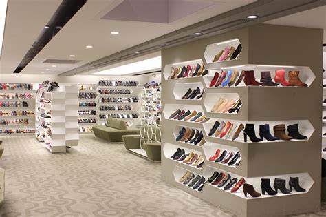 High Quality Bags And Shoes Shop Fixture Shoe Display Shelves...