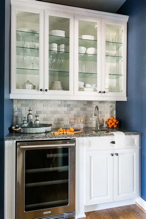 The Trick to Organizing a Kitchen with Glass Front Cabinets - Coldwell ...