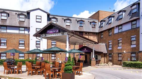 Premier Inn London Gatwick Airport - A23 Airport Way from $44. Gatwick Hotel Deals & Reviews - KAYAK