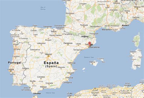 Badalona Map and Badalona Satellite Image