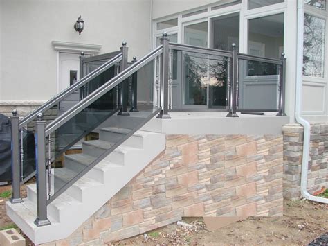 "A Comprehensive! Guide to Glass Railing Installation in Toronto."