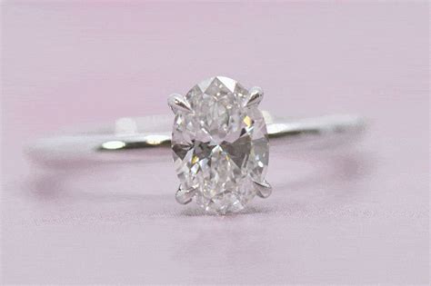 Top Tips for Picking the Perfect Oval Diamond - Engagestudio