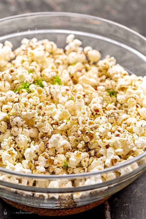 How to Make the BEST Stovetop Popcorn (Never Burned!) | The ...