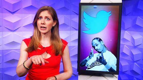 Twitter CEO steps down, Snoop Dogg steps up - Video - CNET