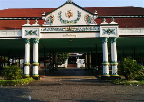 KERATON YOGYAKARTA - Korina Tour Jogja