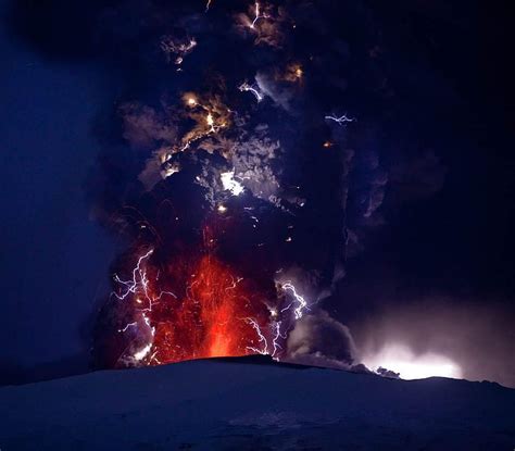 Volcanic Lightning, iceland volcano HD wallpaper | Pxfuel