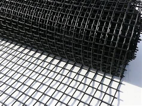 Plastic Drainage Mesh with Various Sizes is Used in Drainage