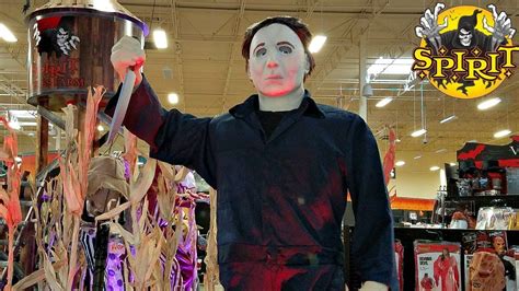 SPIRIT HALLOWEEN WALK THROUGH MICHAEL MYERS ANIMATRONICS FUN 2018 - YouTube