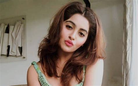 Who Is Yukti Kapoor? Net Worth, Lifestyle, Age, Height, Weight, Family ...