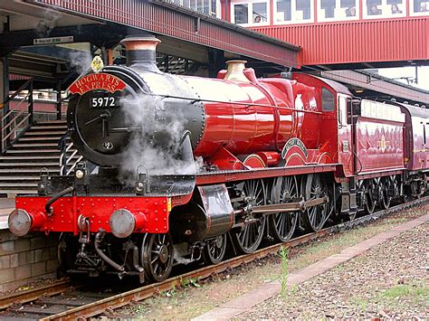 GWR 5972 Olton Hall (Hogwarts Express) | Bulit in 1937 and s… | Flickr