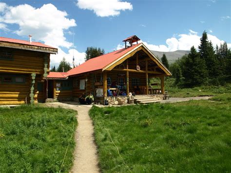 Assiniboine Lodge - UPDATED 2017 Prices & Reviews (Mount Assiniboine ...