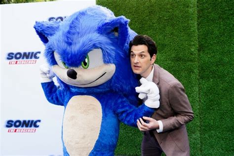 Sonic Voice Actor Shares Early Behind the Scenes Photo | GoNintendo