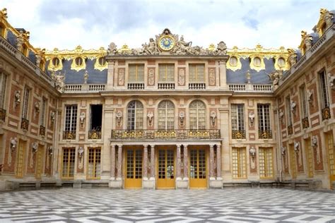 Palace of Versailles, Paris, France - Traveldigg.com