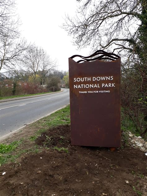 First pilot signs are unveiled for the South Downs National Park - South Downs National Park ...