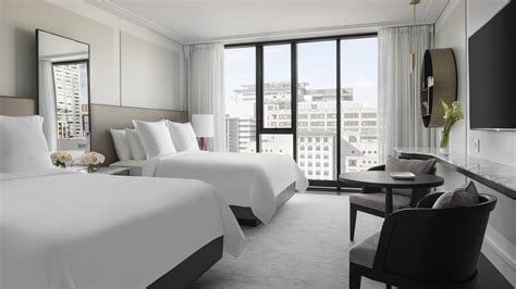 Downtown Montreal Luxury Hotel Rooms & Suites | Four Seasons