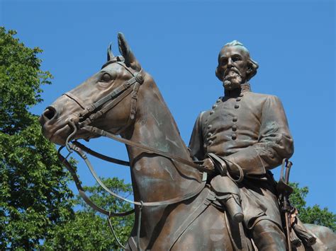 Confederate statues are art | CreateDebate