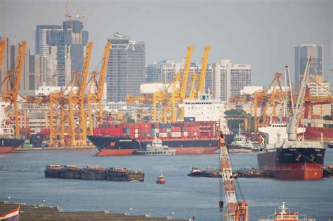 Bangkok Post - Ministry says city’s port is staying put