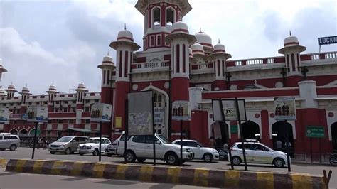 The famous Lucknow, its railway station, late train and fun ...