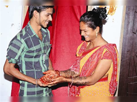 Another 'Kinnar' getting married in Nagpur today - Times of India