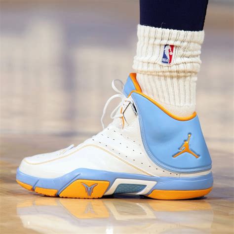 What Pros Wear: Carmelo Anthony's Jordan Melo M4 Shoes - What Pros Wear