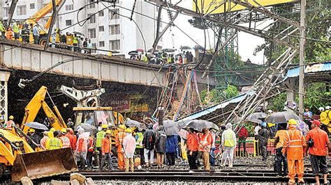 Andheri Bridge collapse: One more victim succumbs to injuries at Mumbai's Nanavati Hospital