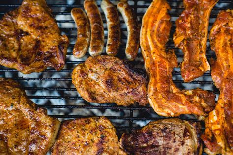 Grill-Mythos im Check: Darum solltest du Fleisch niemals mit Alufolie abdecken - Fränkische ...