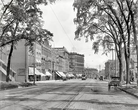 (c. 1908) Military Street - Port Huron, Michigan | Port huron michigan, Port huron, Huron