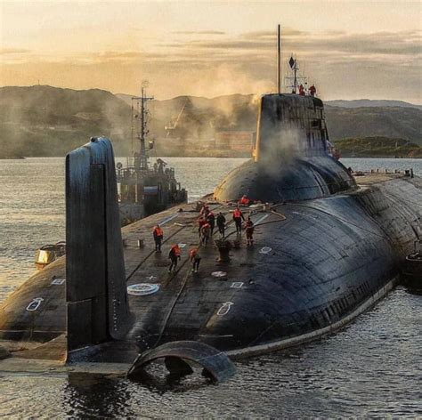 Typhoon Class submarine : r/HumanForScale