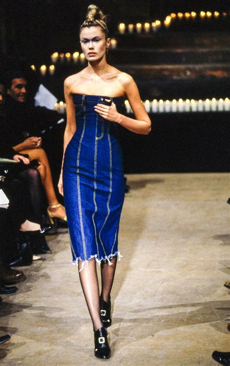 Alexander McQueen Fall 1996 Ready-to-Wear Collection | Vogue