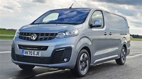 Vauxhall Vivaro-e review | Auto Express