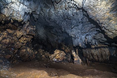 Crawling Through Poop At The Lanquin Bat Cave – A Pack and A Map