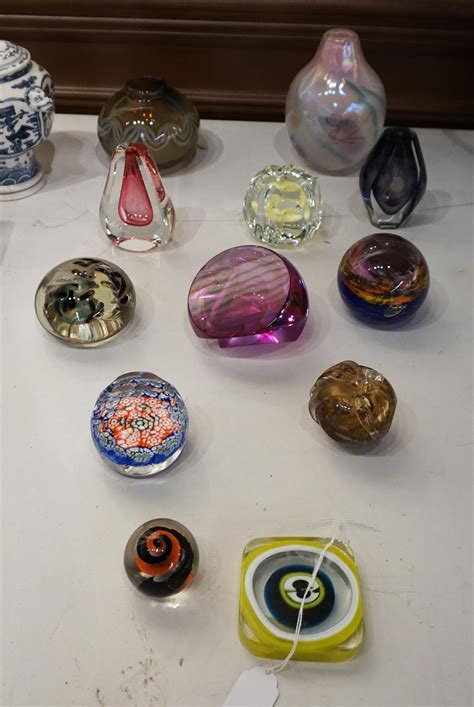 Lot - Twelve Modern Glass Paperweights and Vases (some signed)