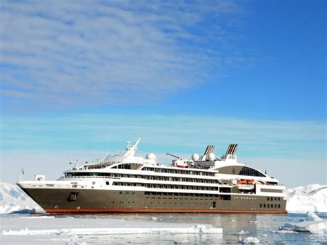 Luxury Antarctica cruise | Responsible Travel