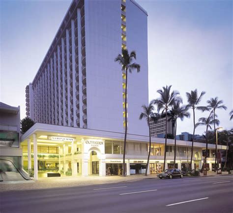 Photos and Video of the Outrigger Waikiki Beach Resort